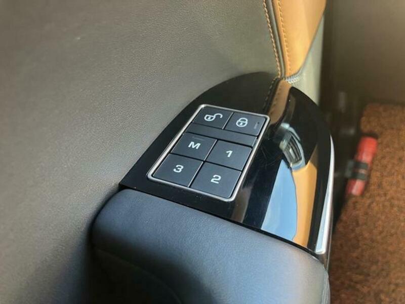 RANGE ROVER SPORT