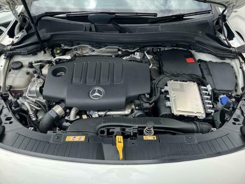 GLA CLASS