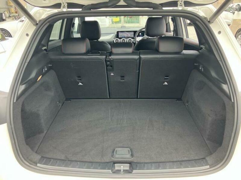 GLA CLASS
