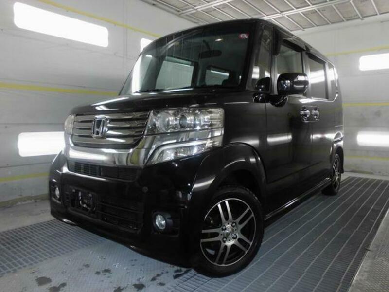 HONDA N BOX CUSTOM
