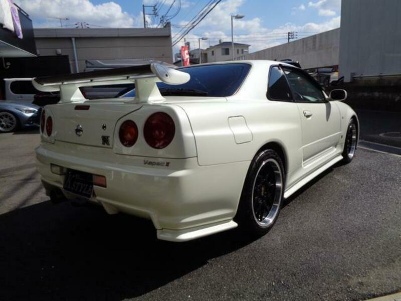 SKYLINE