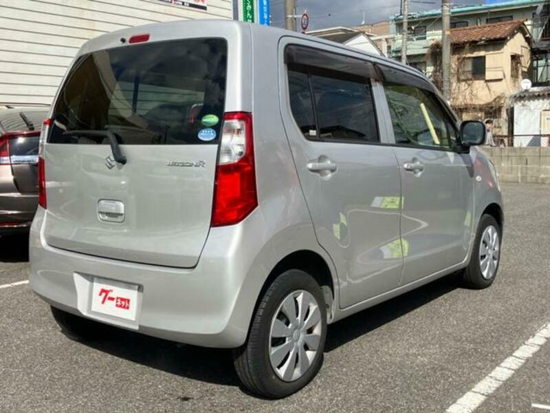 WAGON R