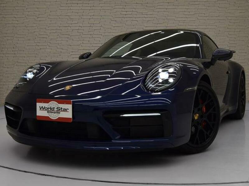 911