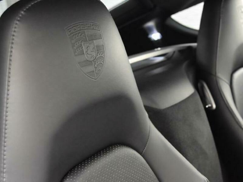 718 CAYMAN