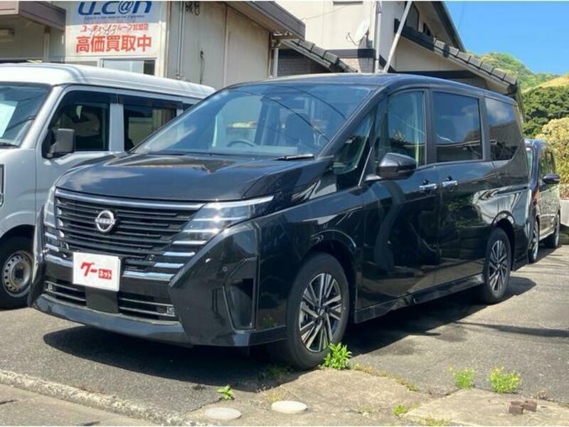NISSAN SERENA