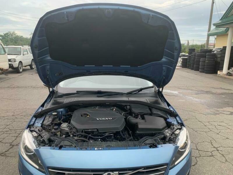 V60