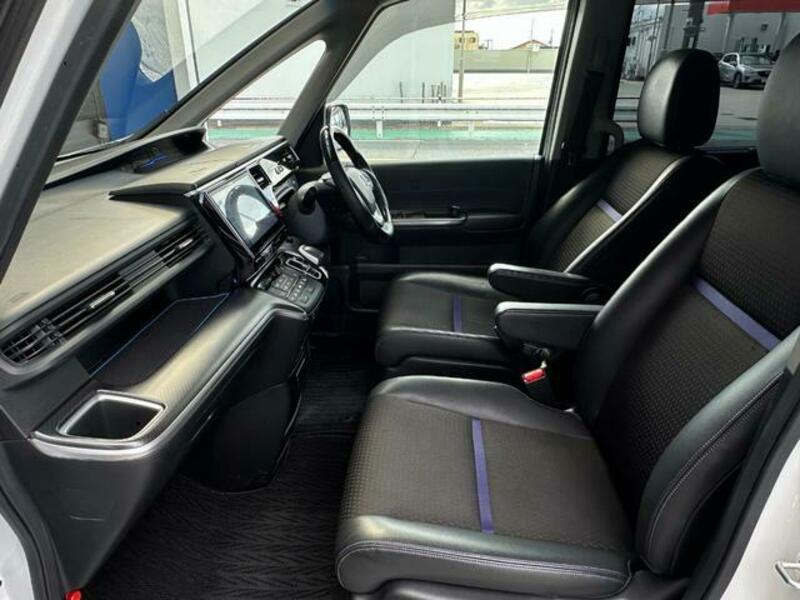 STEPWAGON SPADA