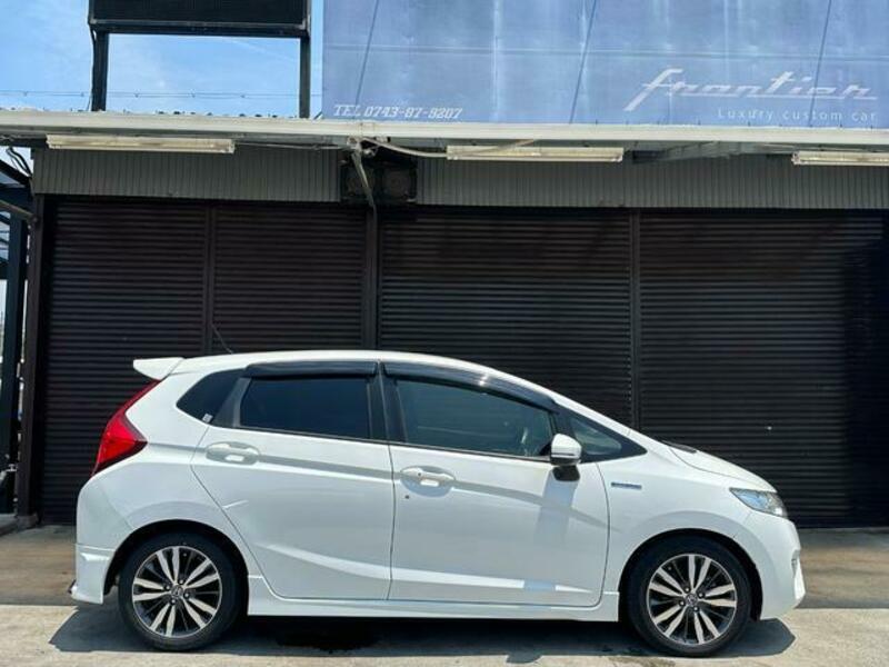 FIT HYBRID