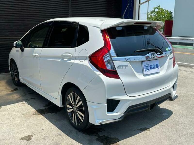 FIT HYBRID