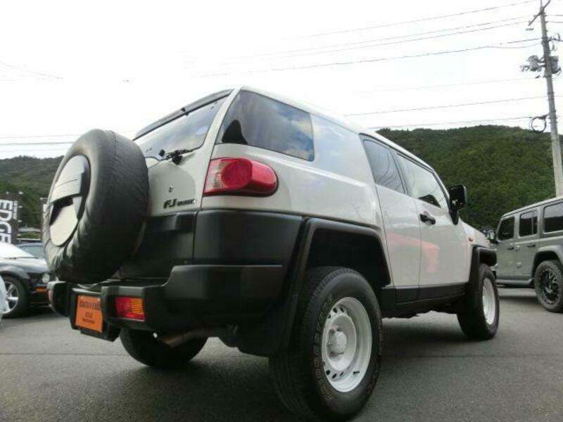 FJ CRUISER