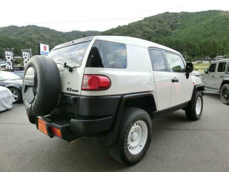 FJ CRUISER