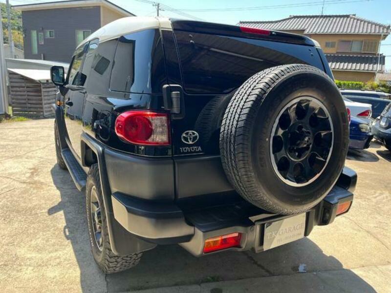 FJ CRUISER