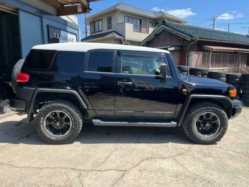 FJ CRUISER