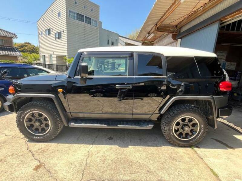 FJ CRUISER