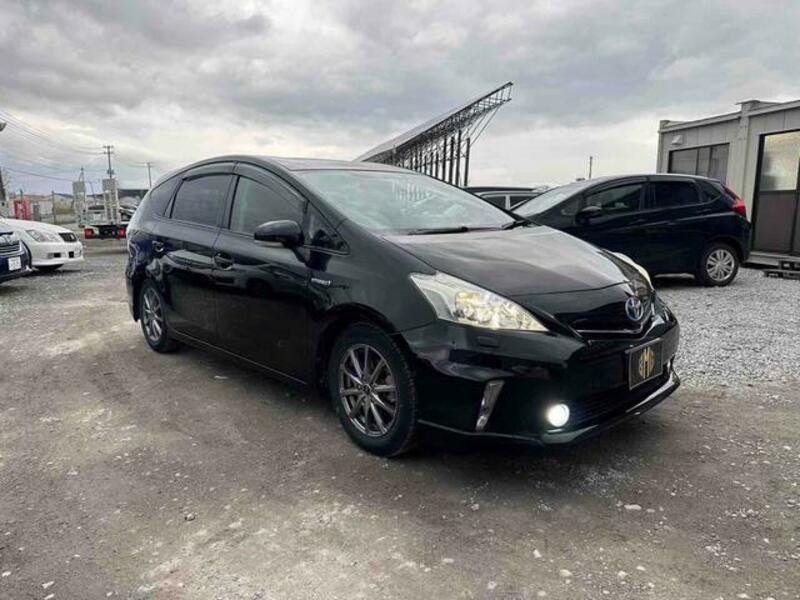 PRIUS ALPHA