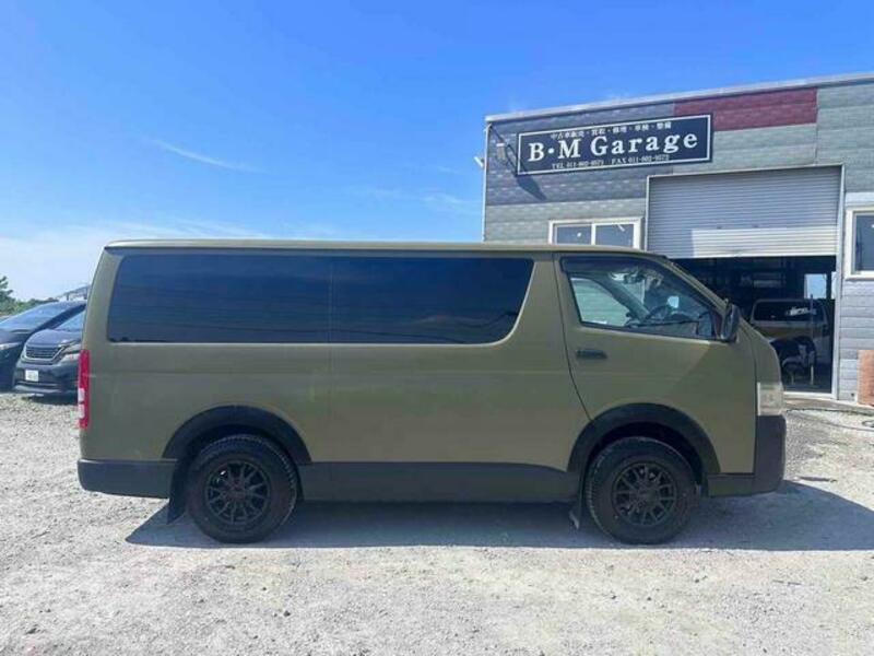 HIACE VAN
