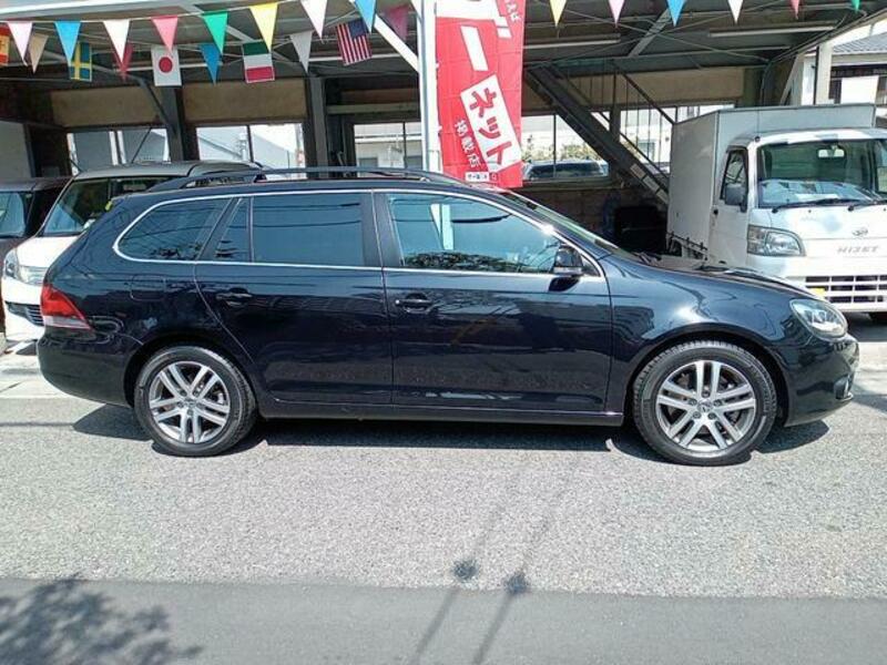 GOLF VARIANT