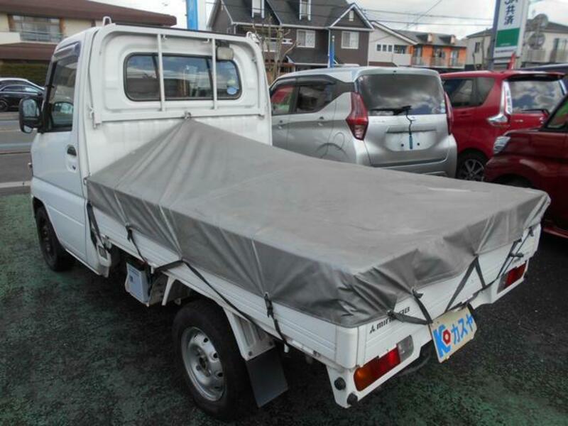 MINICAB TRUCK
