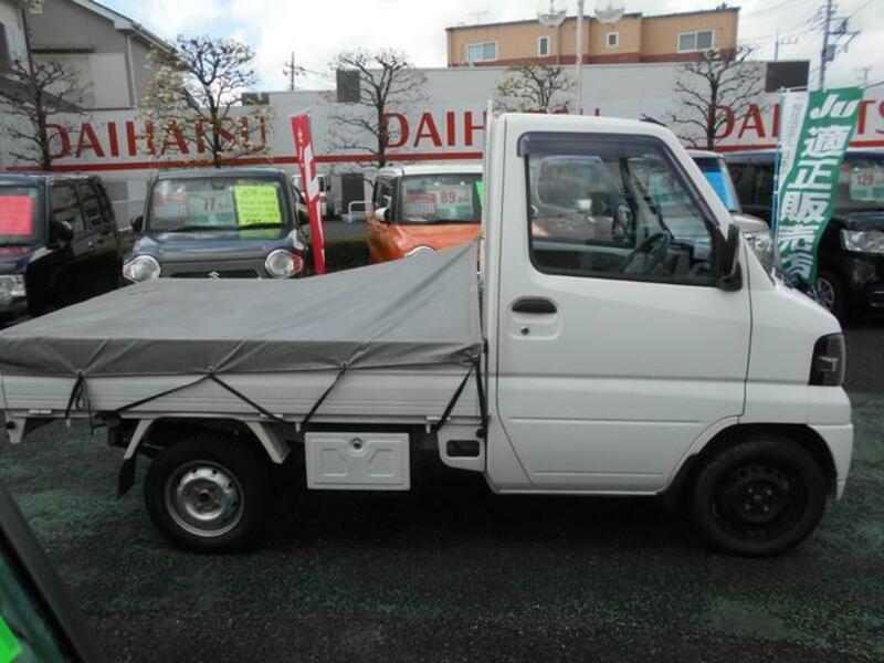 MINICAB TRUCK