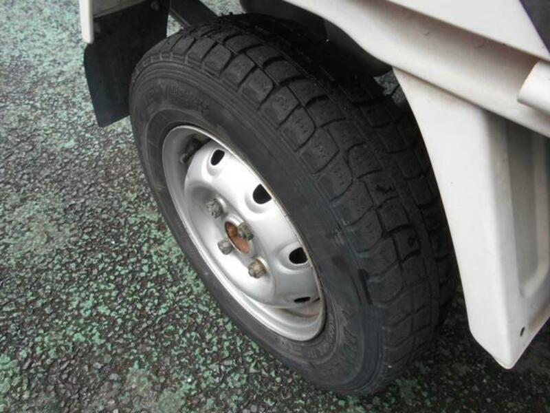 MINICAB TRUCK