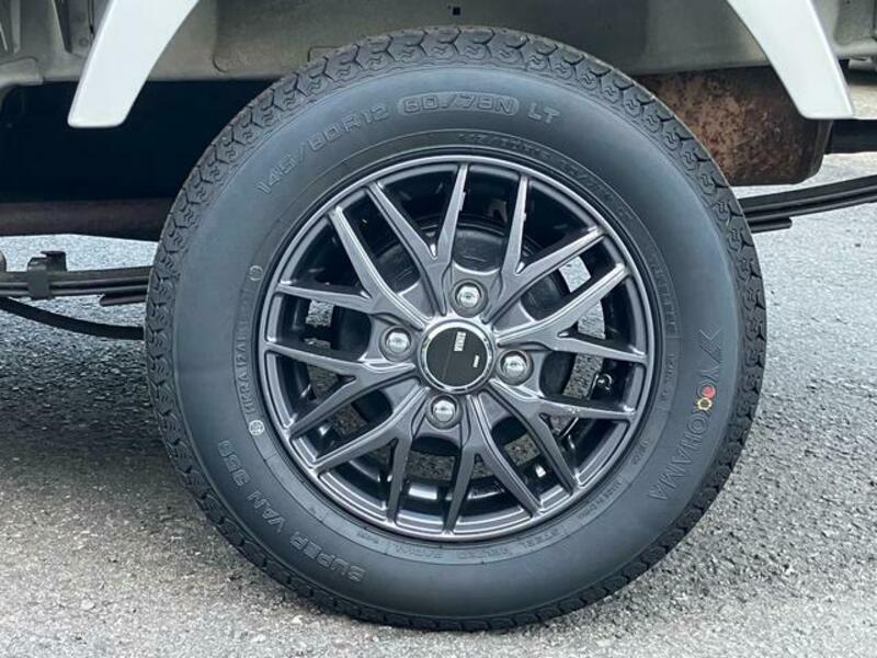 CARRY TRUCK
