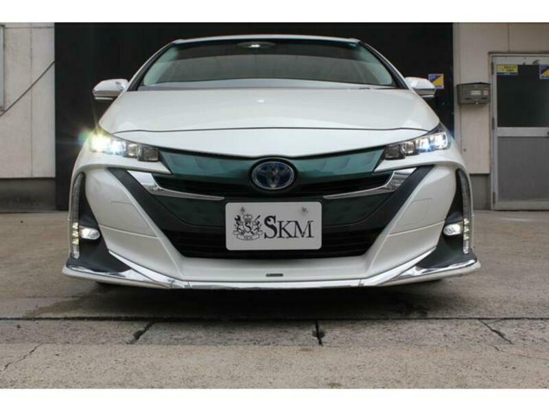PRIUS PHV