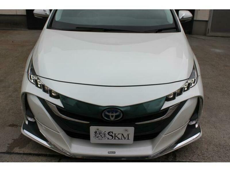 PRIUS PHV