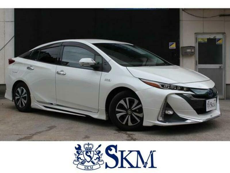 TOYOTA PRIUS PHV