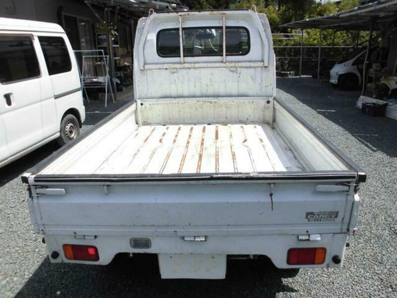 CARRY TRUCK