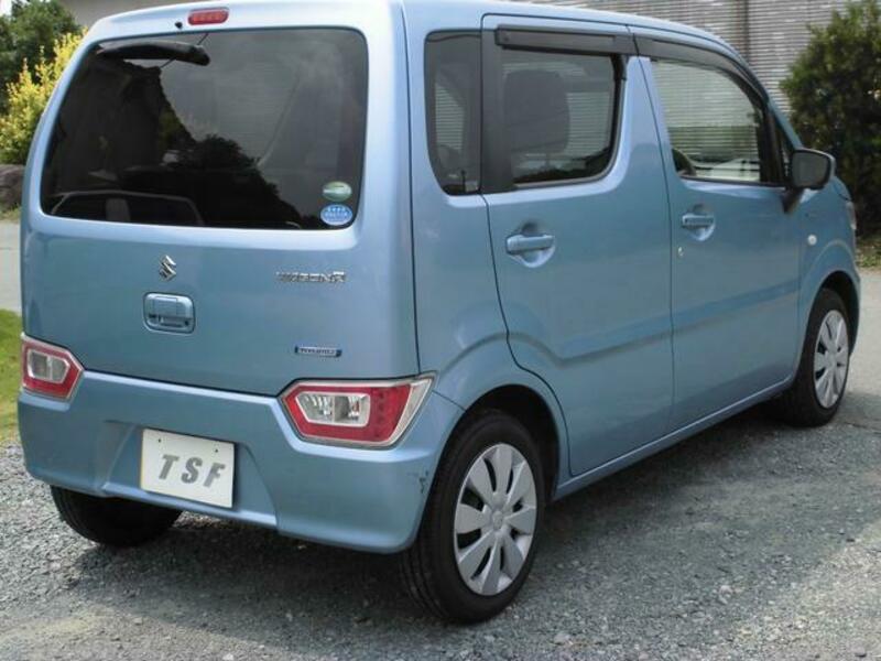 WAGON R