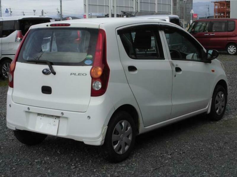 PLEO