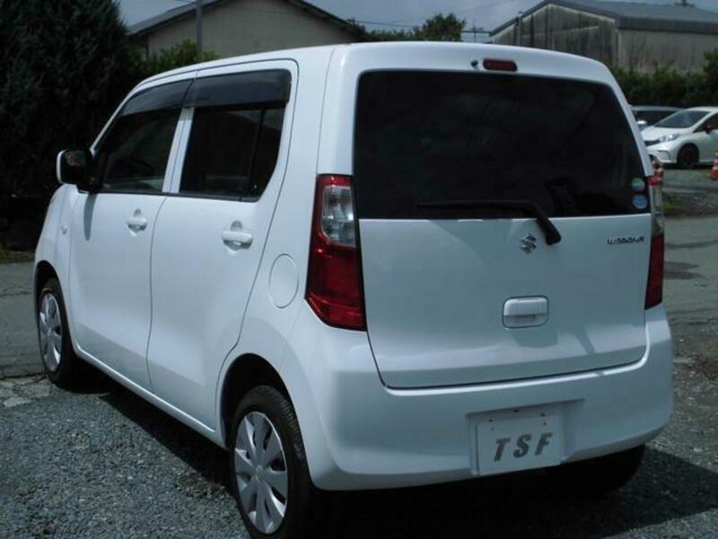 WAGON R