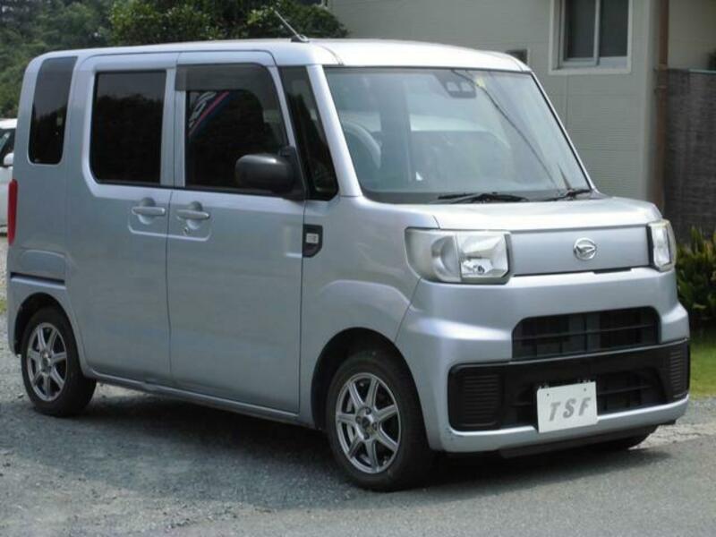 DAIHATSU HIJET CADDIE