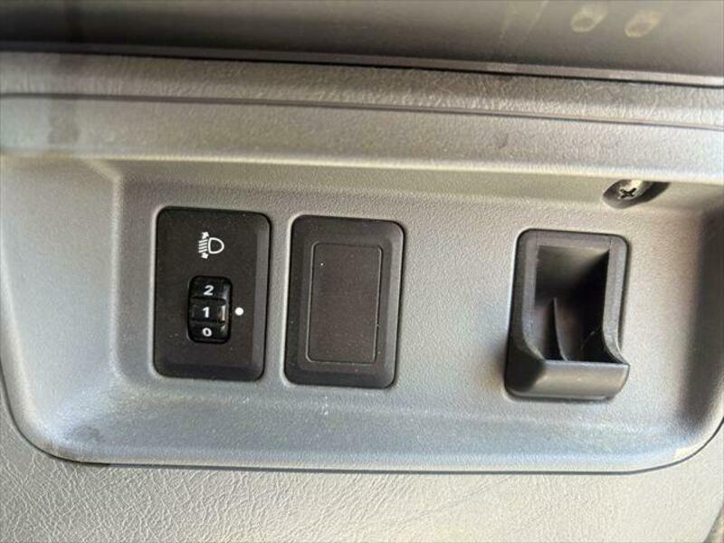 CLIPPER VAN