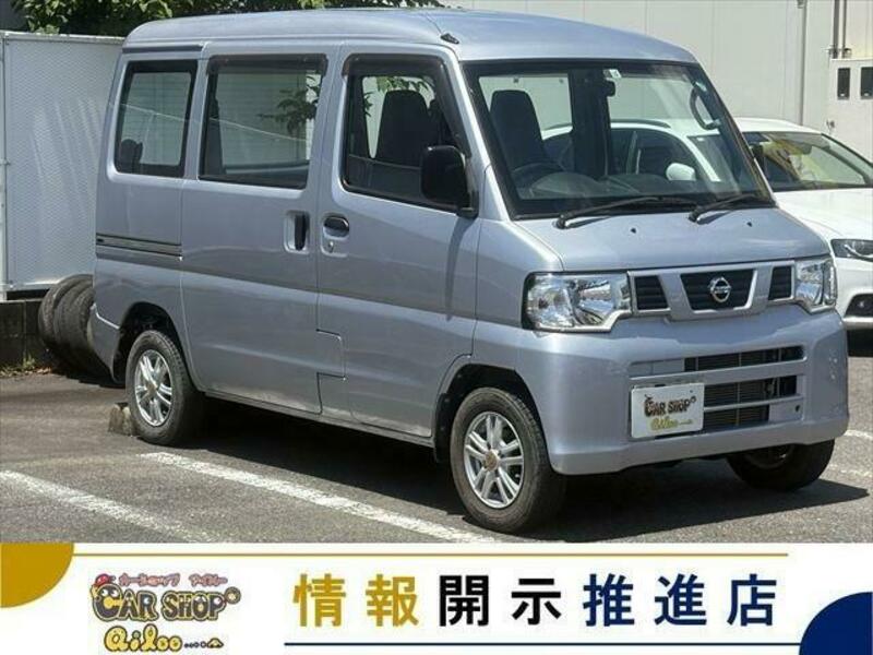 NISSAN CLIPPER VAN