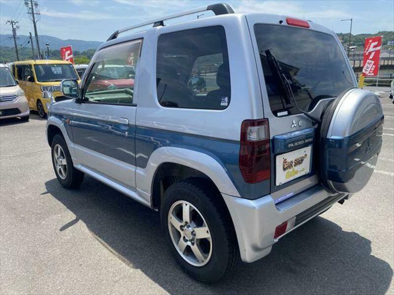PAJERO MINI