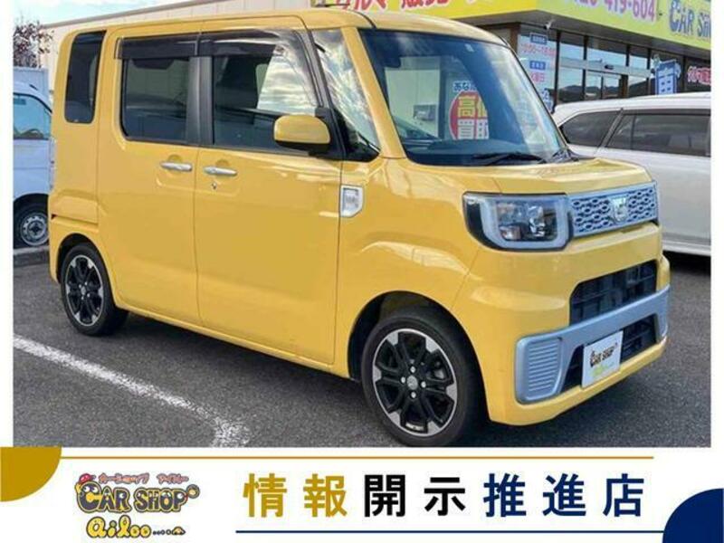 DAIHATSU WAKE