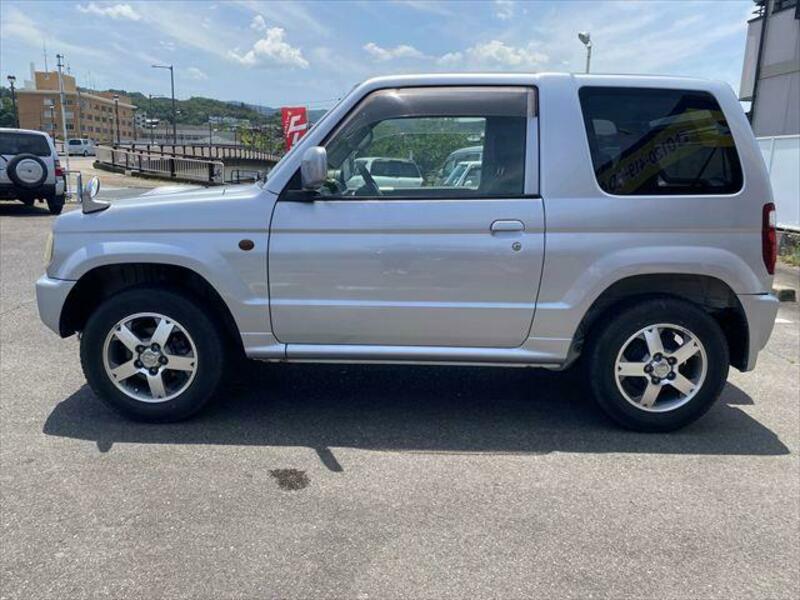 PAJERO MINI