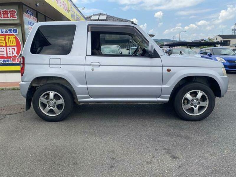 PAJERO MINI