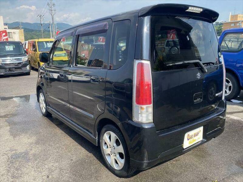 WAGON R