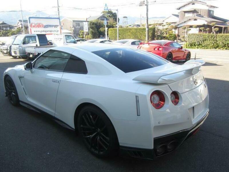GT-R