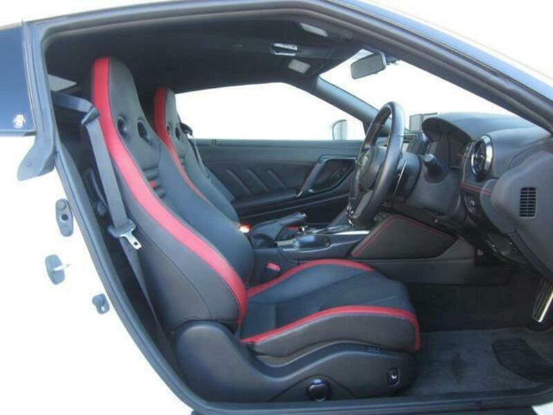 GT-R