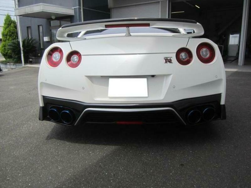 GT-R