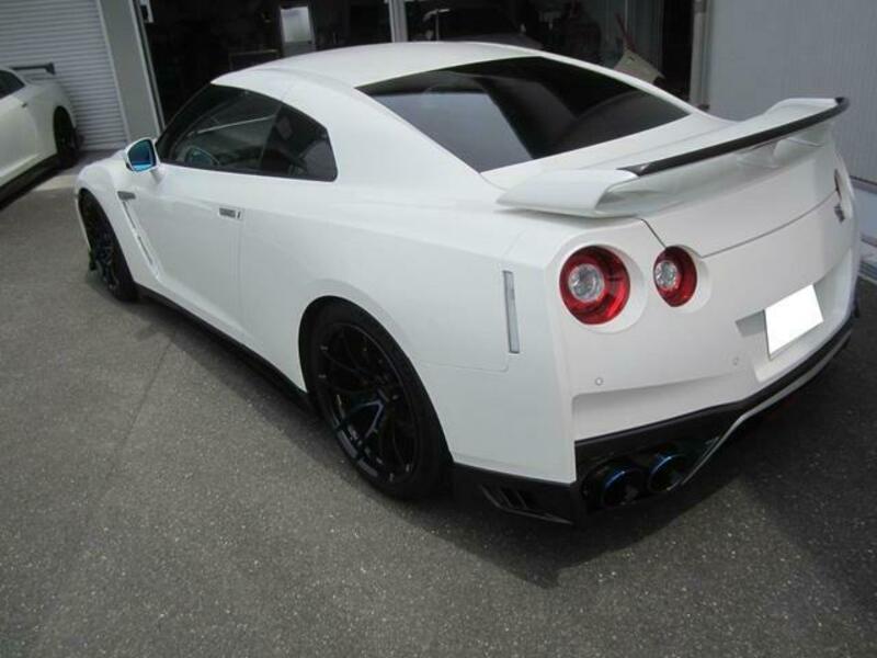 GT-R