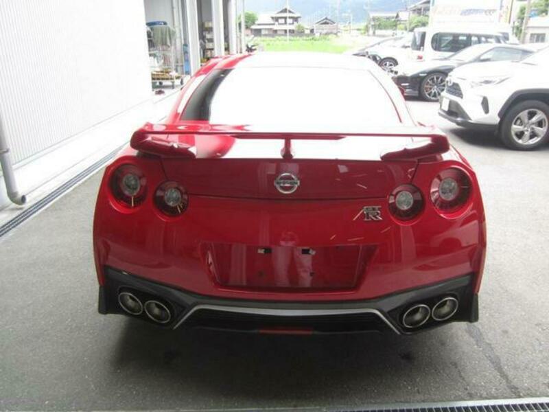 GT-R