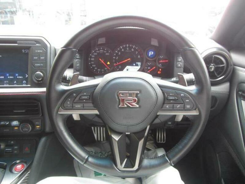 GT-R