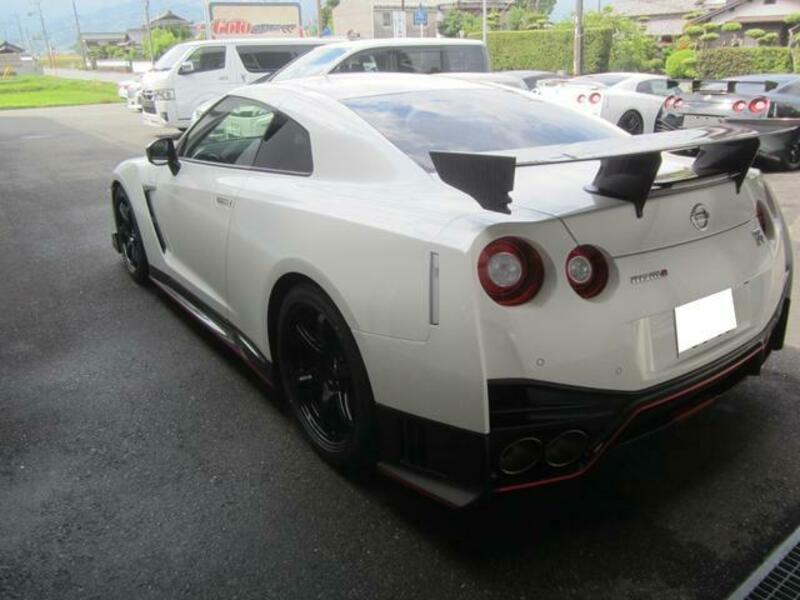 GT-R
