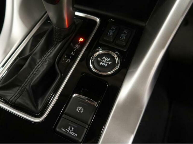 ECLIPSE CROSS