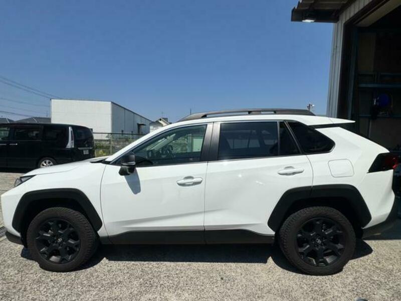 RAV4