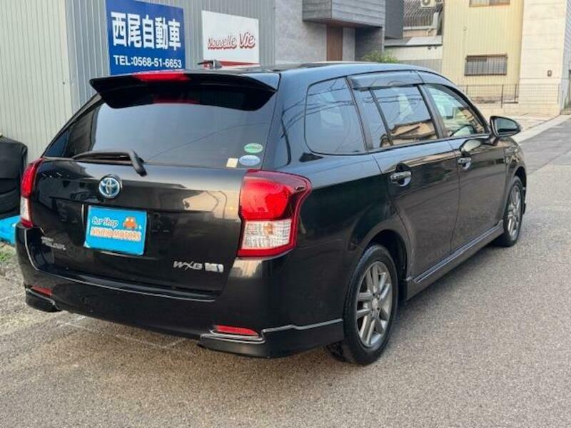 COROLLA FIELDER